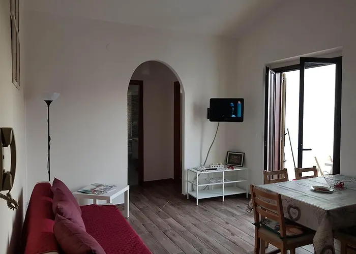 Fabian's Luxury * סקליאה